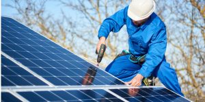 Installation Maintenance Panneaux Solaires Photovoltaïques à Degagnac